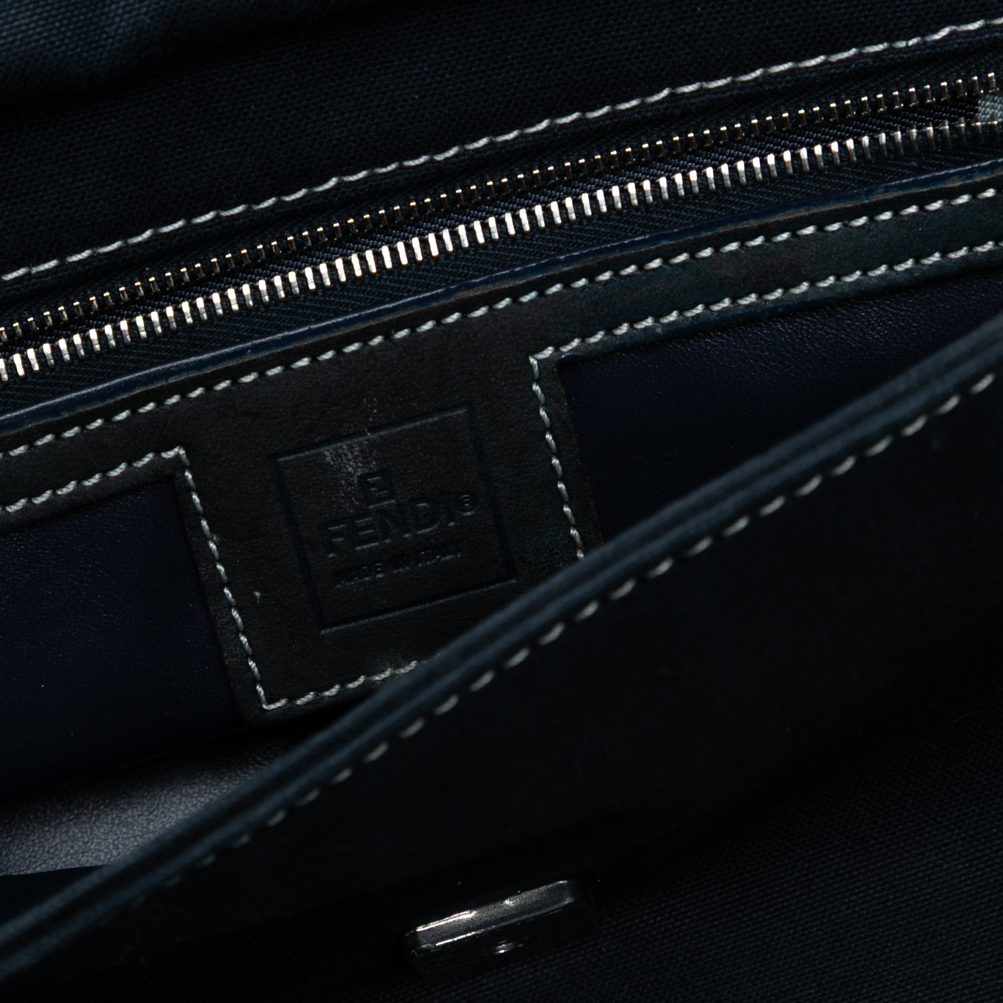 Canvas Baguette Shoulder Bag