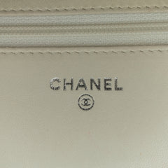 CC Coated Tweed Wallet On Chain