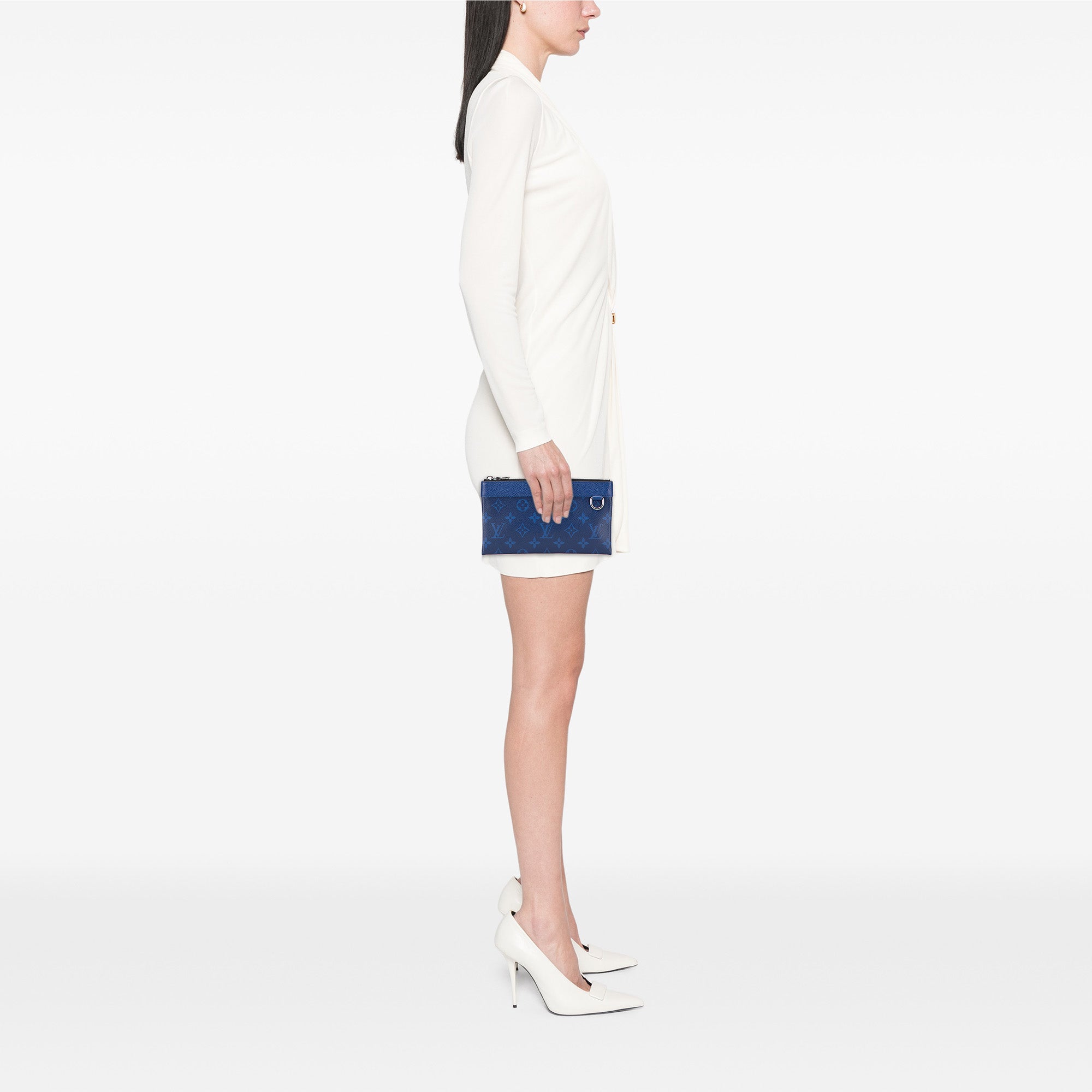 Monogram Taigarama Pochette Discovery PM