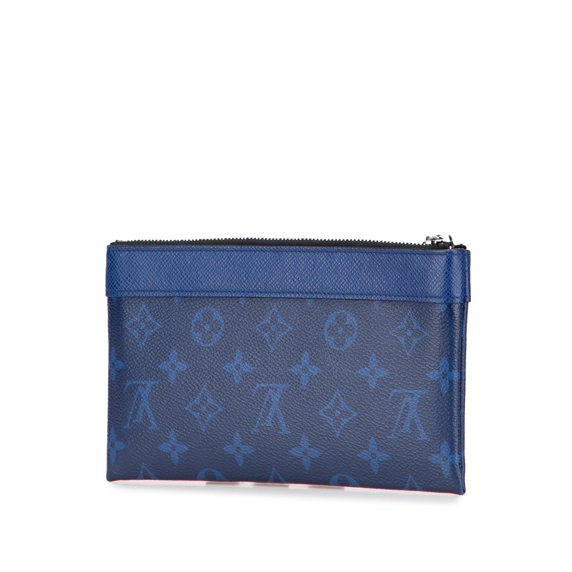 Monogram Taigarama Pochette Discovery PM