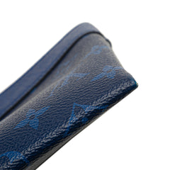 Monogram Taigarama Pochette Discovery PM