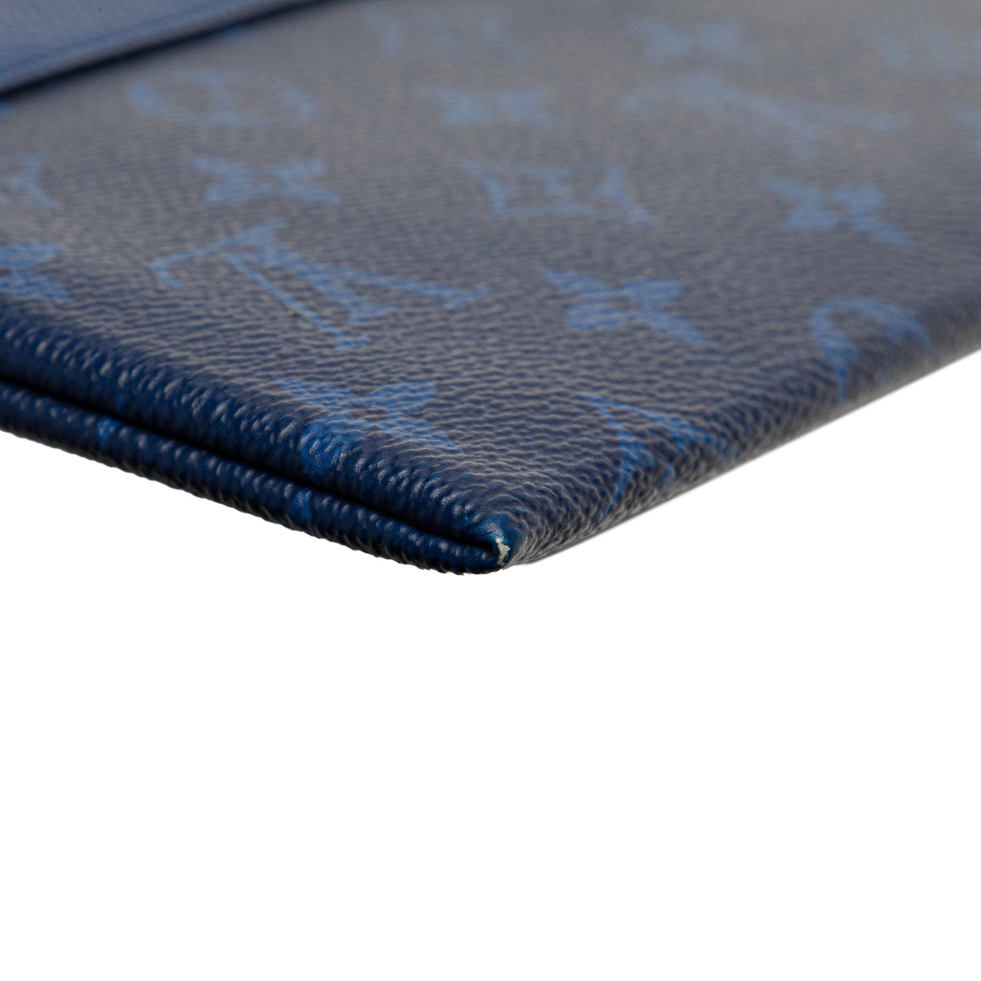 Monogram Taigarama Pochette Discovery PM