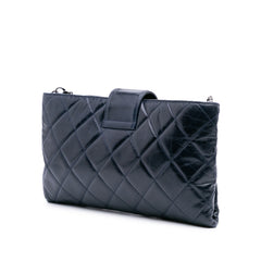 Quilted Glazed Calfskin Coco Pleats Clutch With Chain