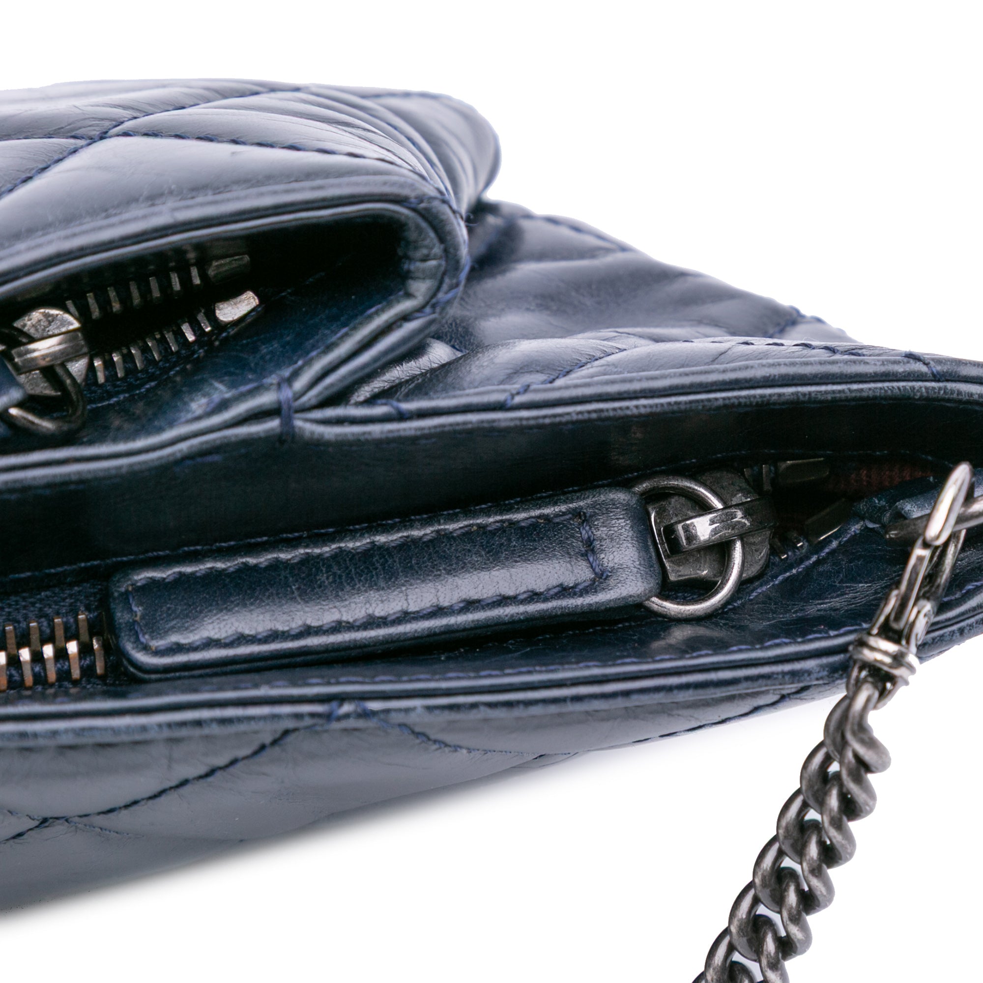 Quilted Glazed Calfskin Coco Pleats Clutch With Chain