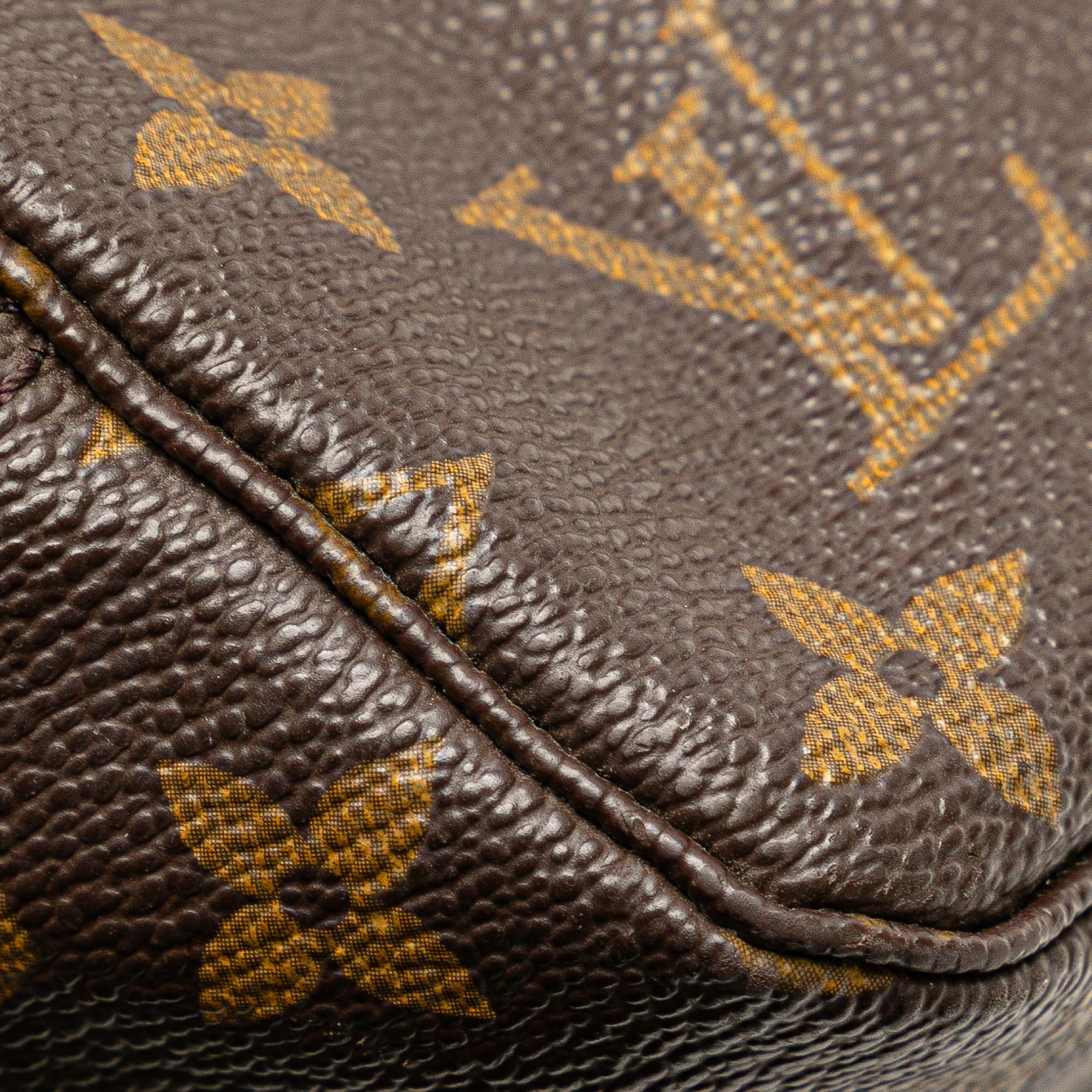 Monogram Trousse Toilette 23