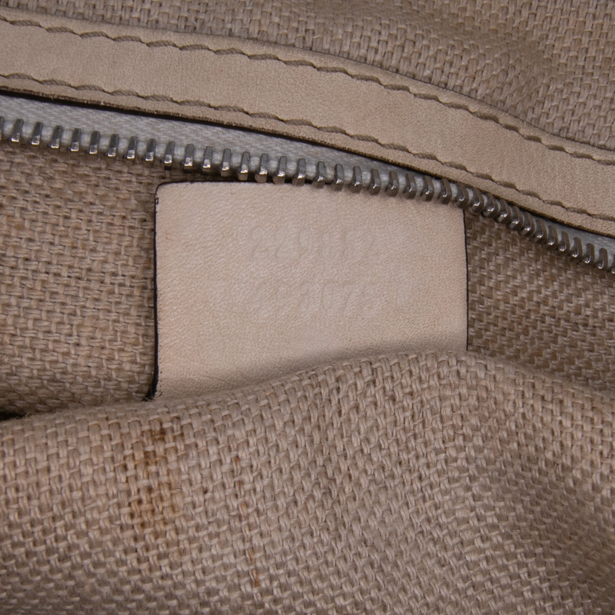 Medium GG Canvas Icon Bit Tote