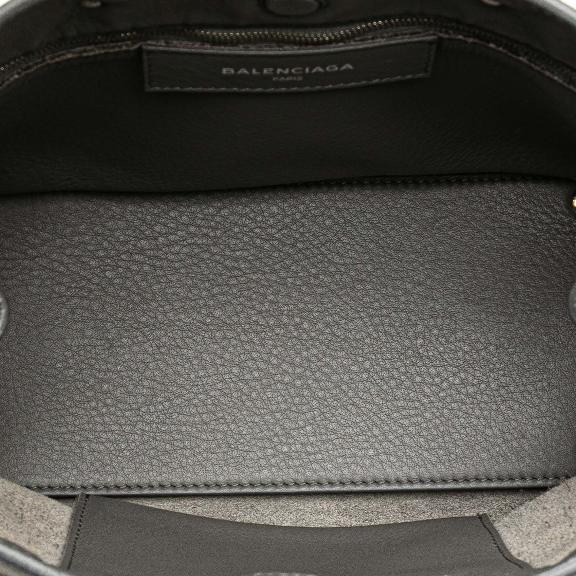 Leather Papier A6 Zip Around Satchel