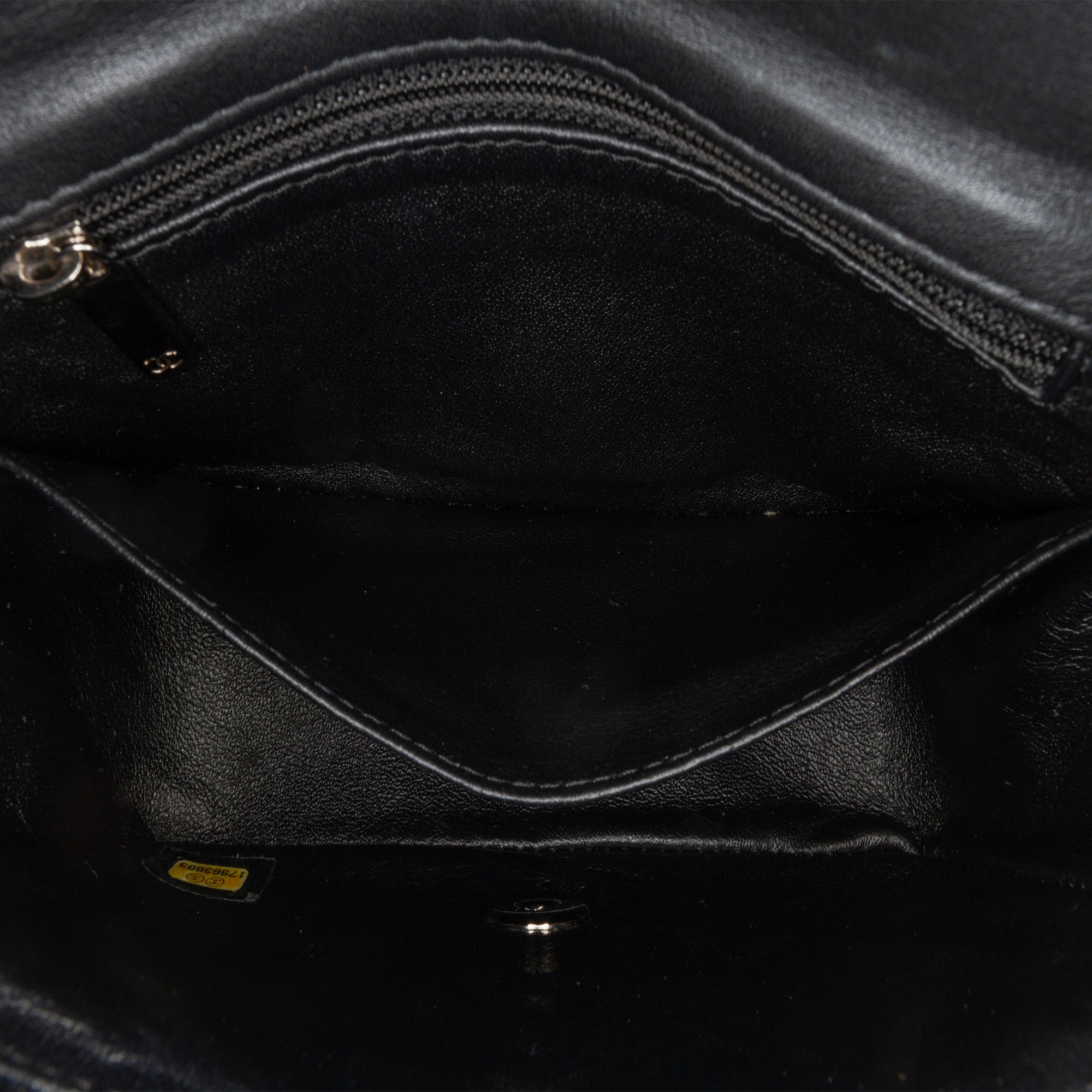 Mini Square Classic Patent Single Flap