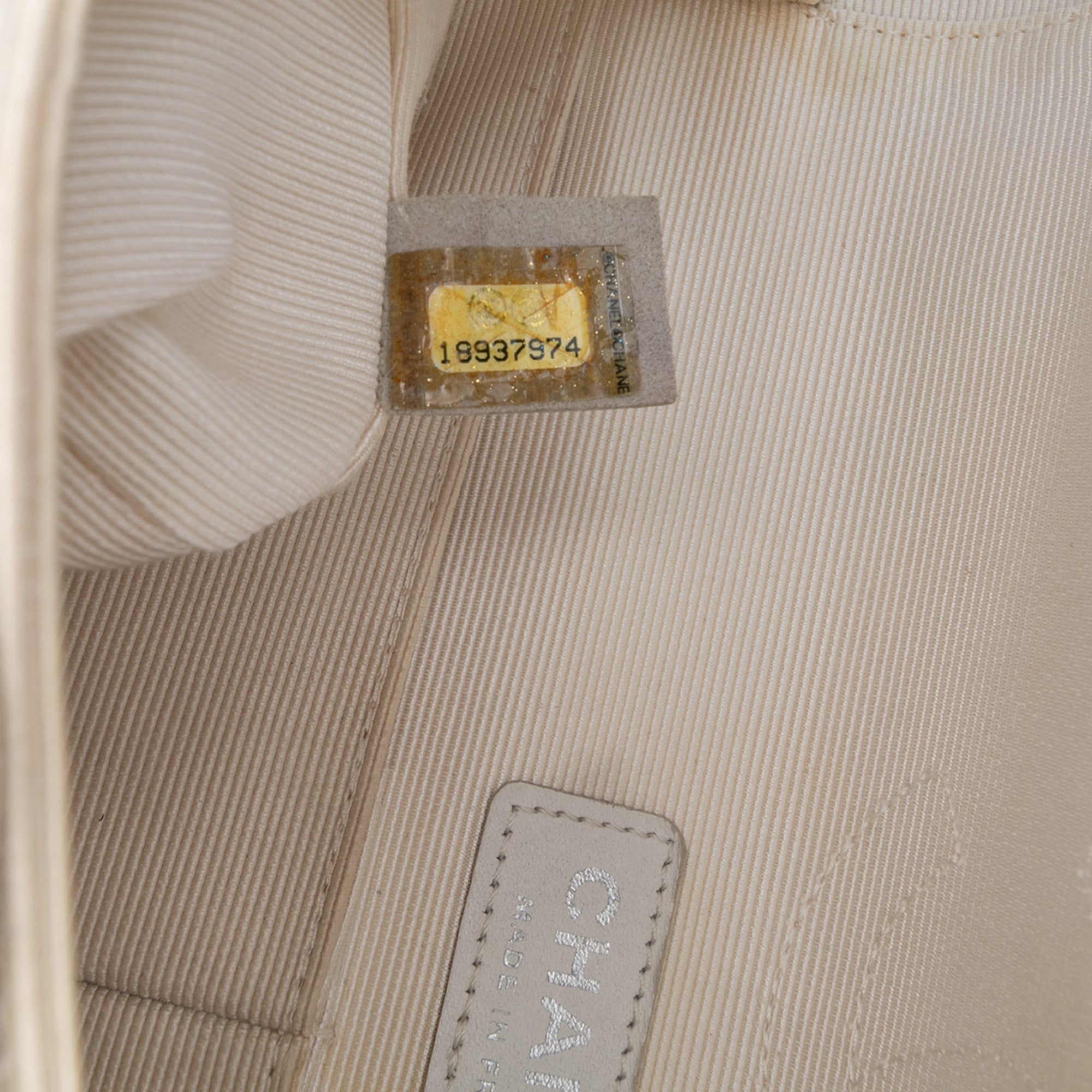 Medium Classic Printed Grosgrain Double Flap