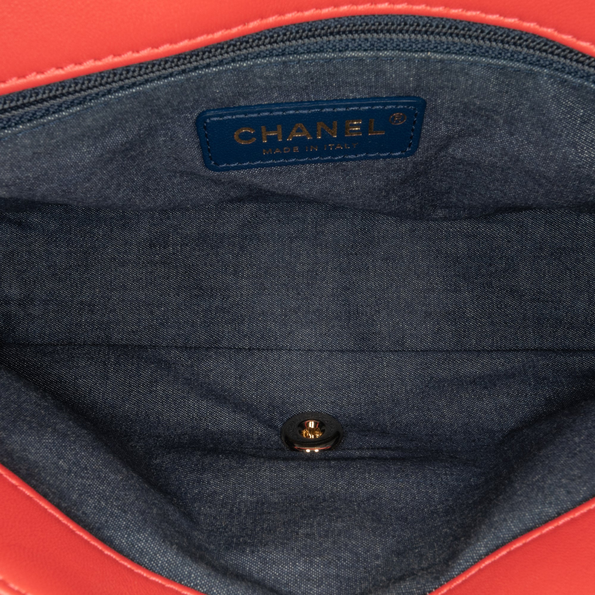 Small Lambskin Elegant Chain Single Flap