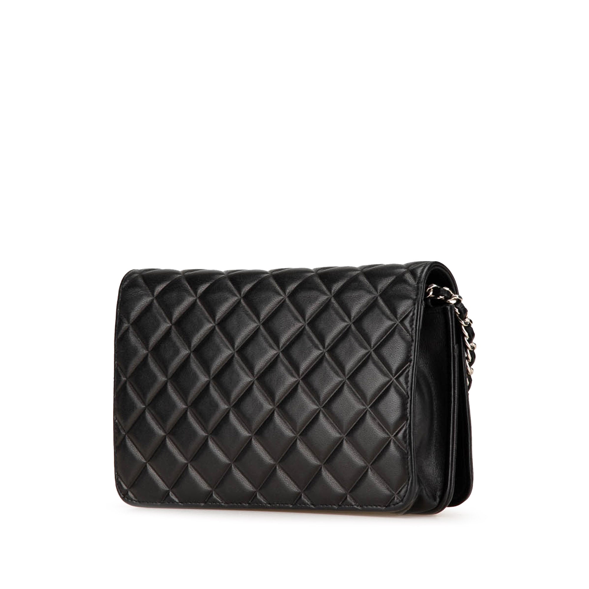 CC Quilted Lambskin Diamond Wallet On Chain