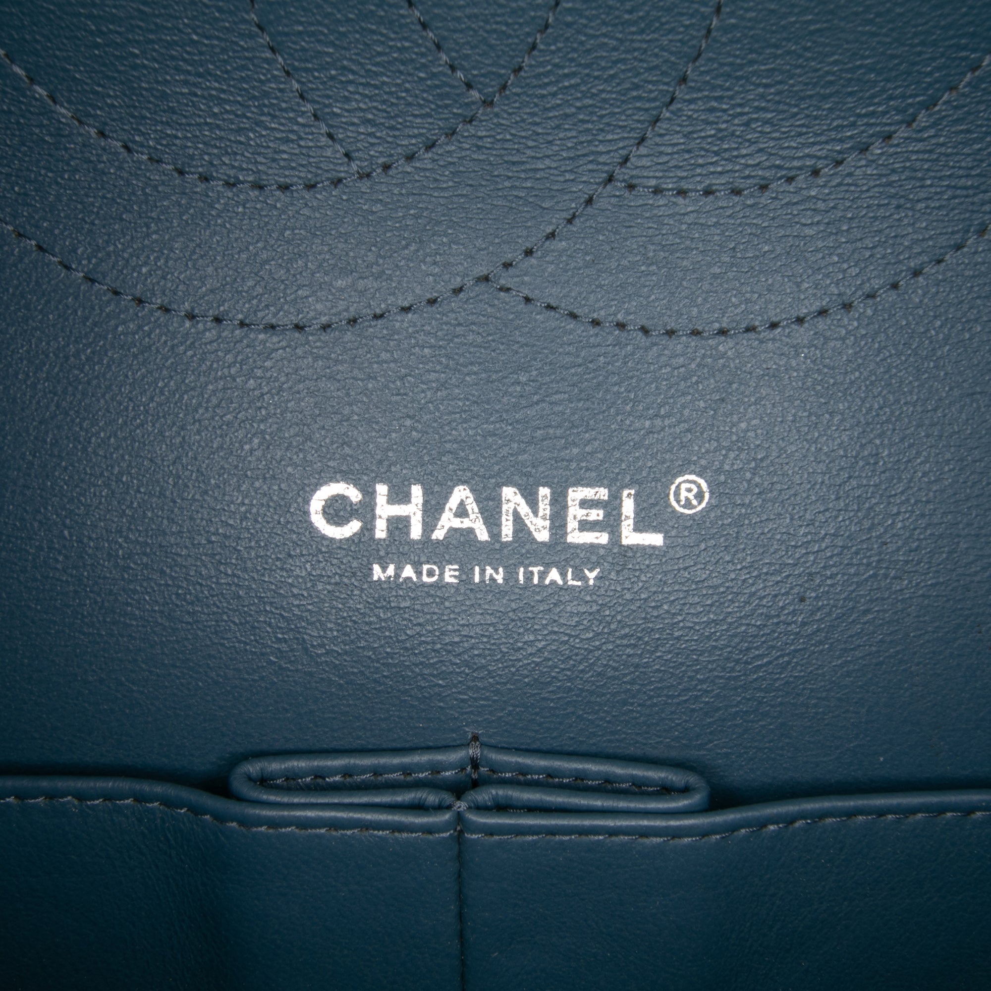 Jumbo Classic Caviar Double Flap