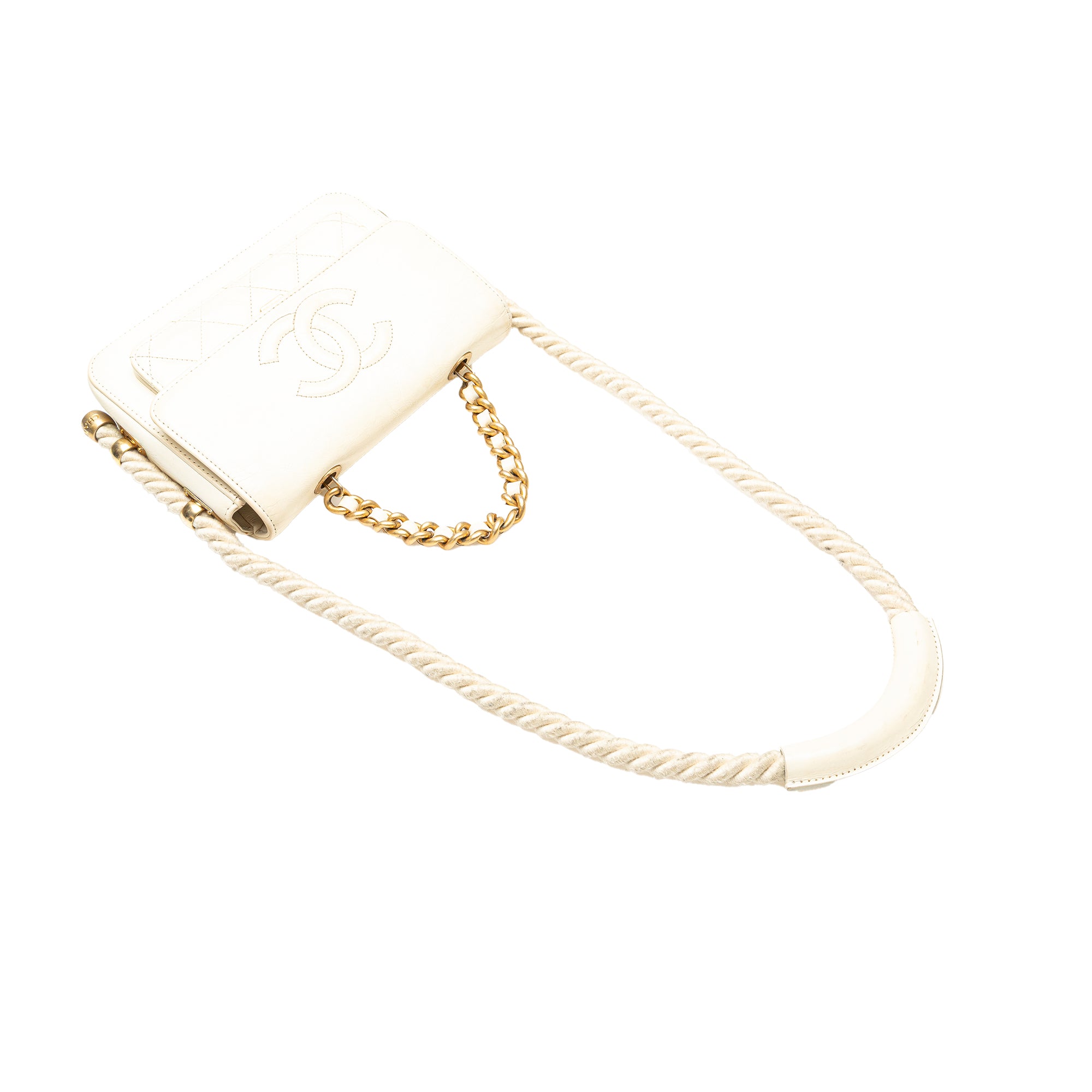 Crumpled Calfskin En Vogue Rope Flap