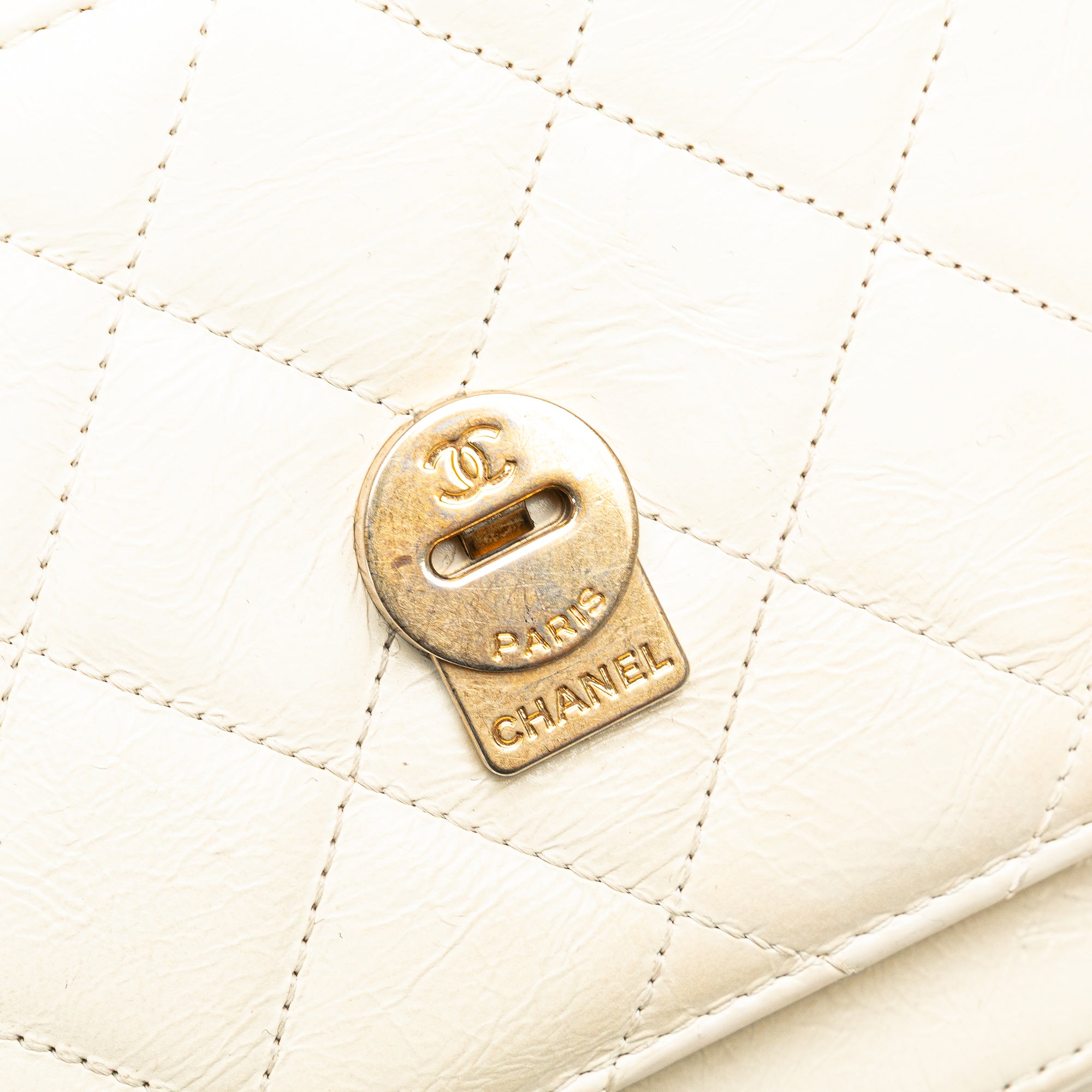 Crumpled Calfskin En Vogue Rope Flap