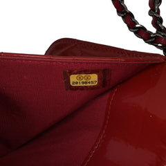Quilted Patent Brilliant Wallet On Chain