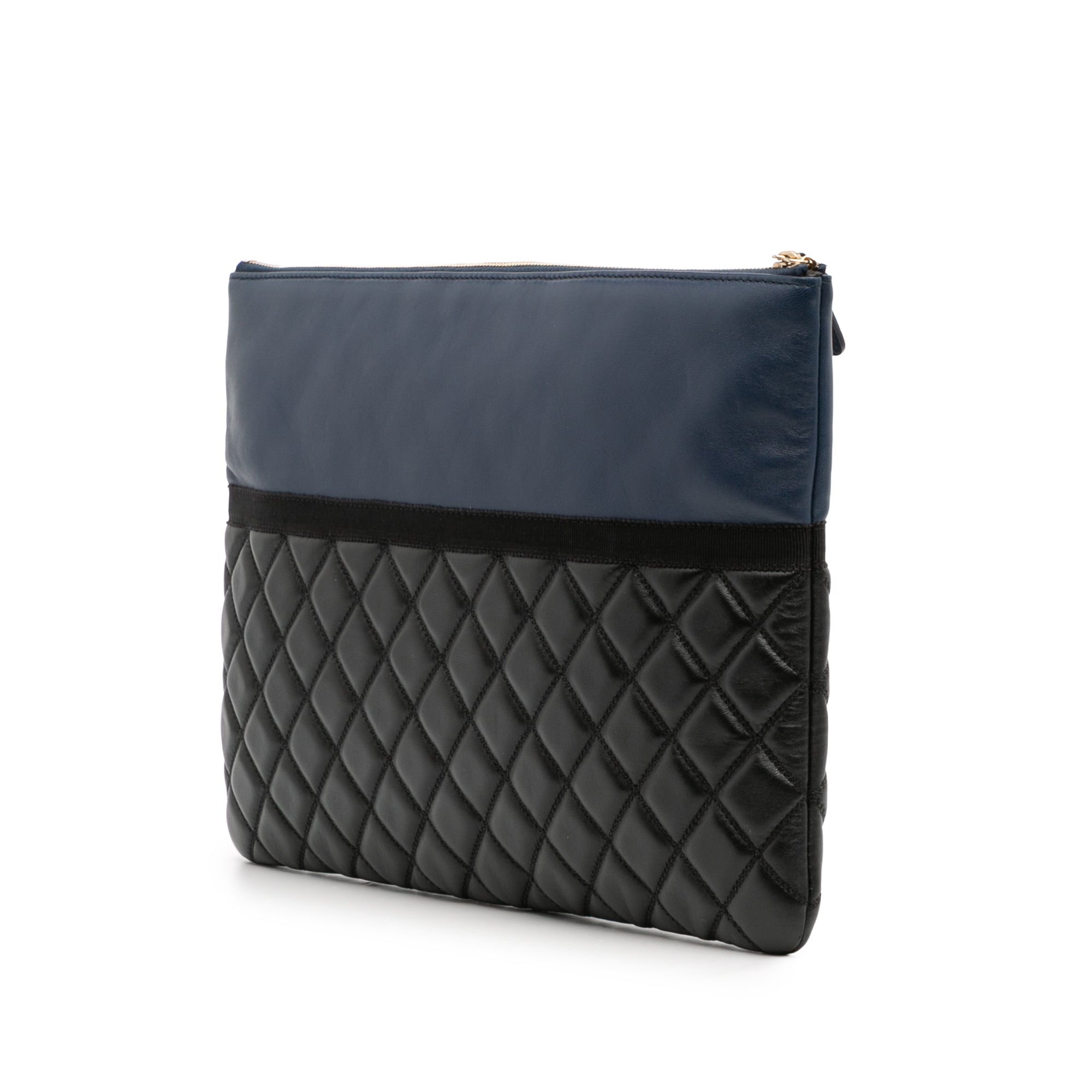 Large Bicolor Quilted Leather Pearl O Case Clutch