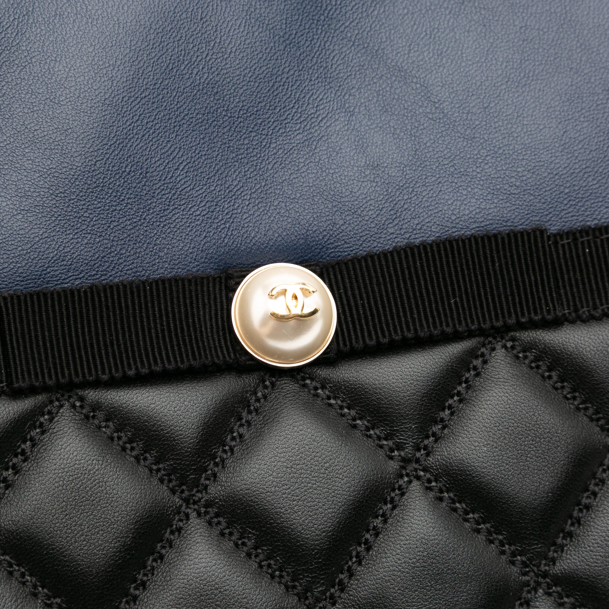 Large Bicolor Quilted Leather Pearl O Case Clutch