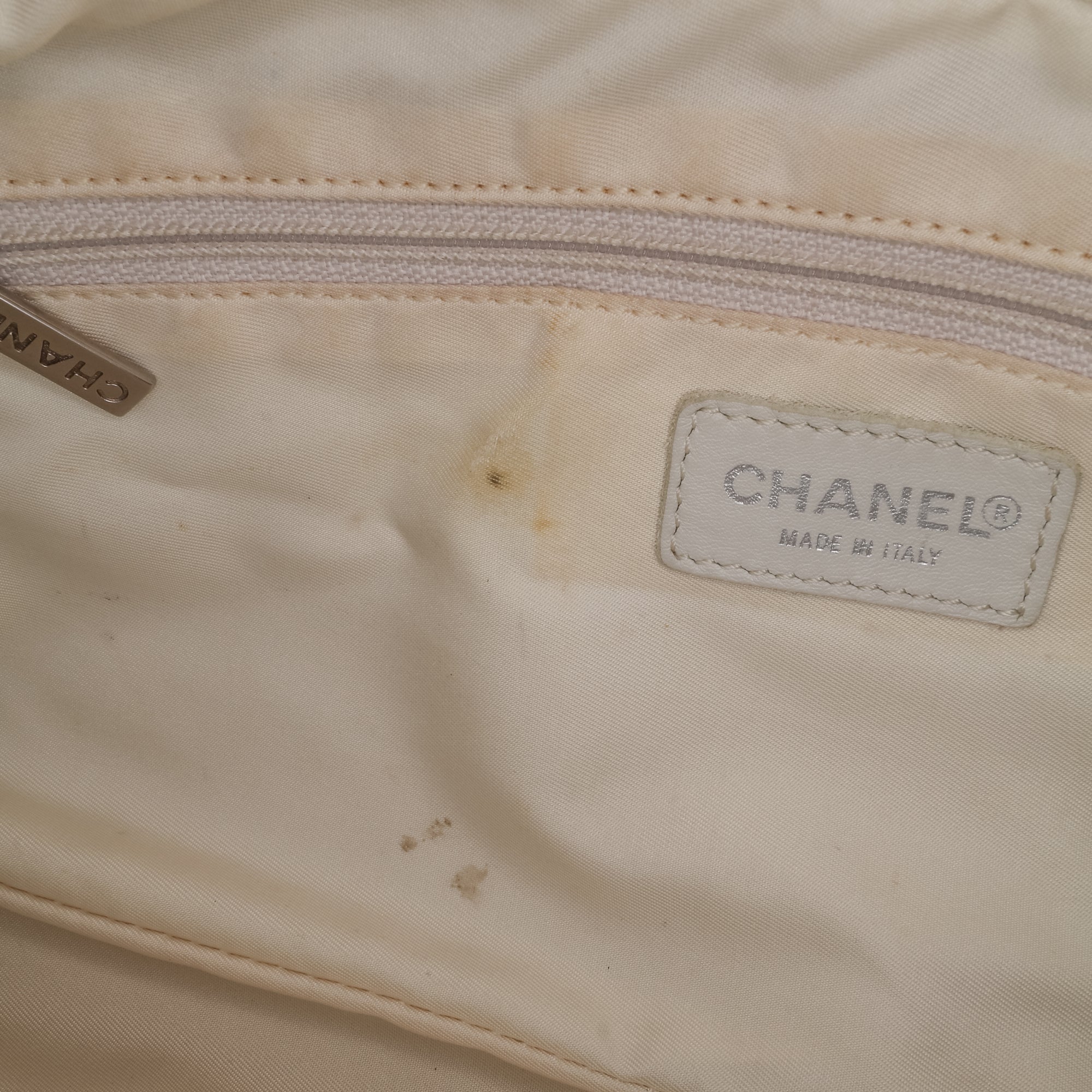 New Travel Line Nylon Handbag