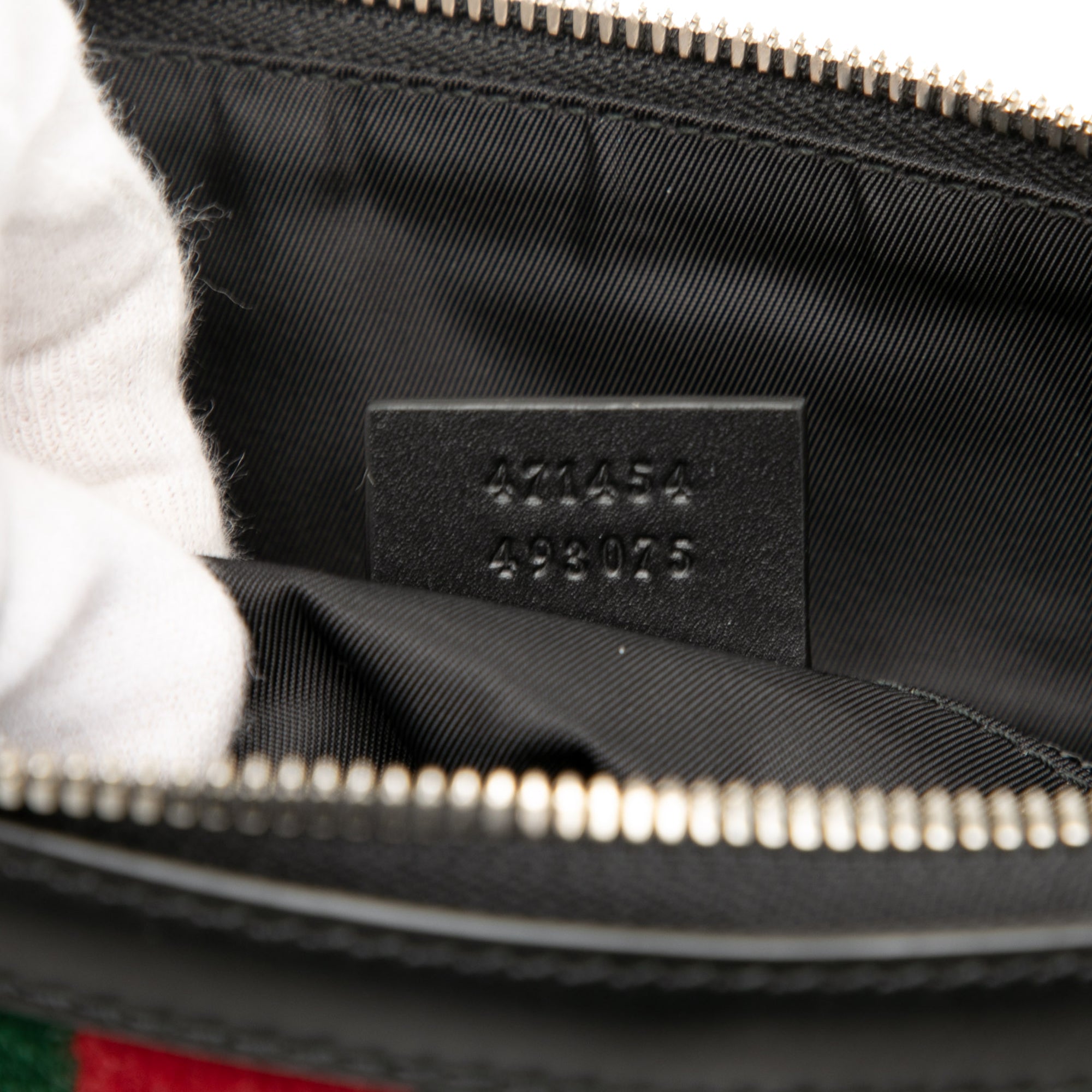 GG Supreme Web Crossbody