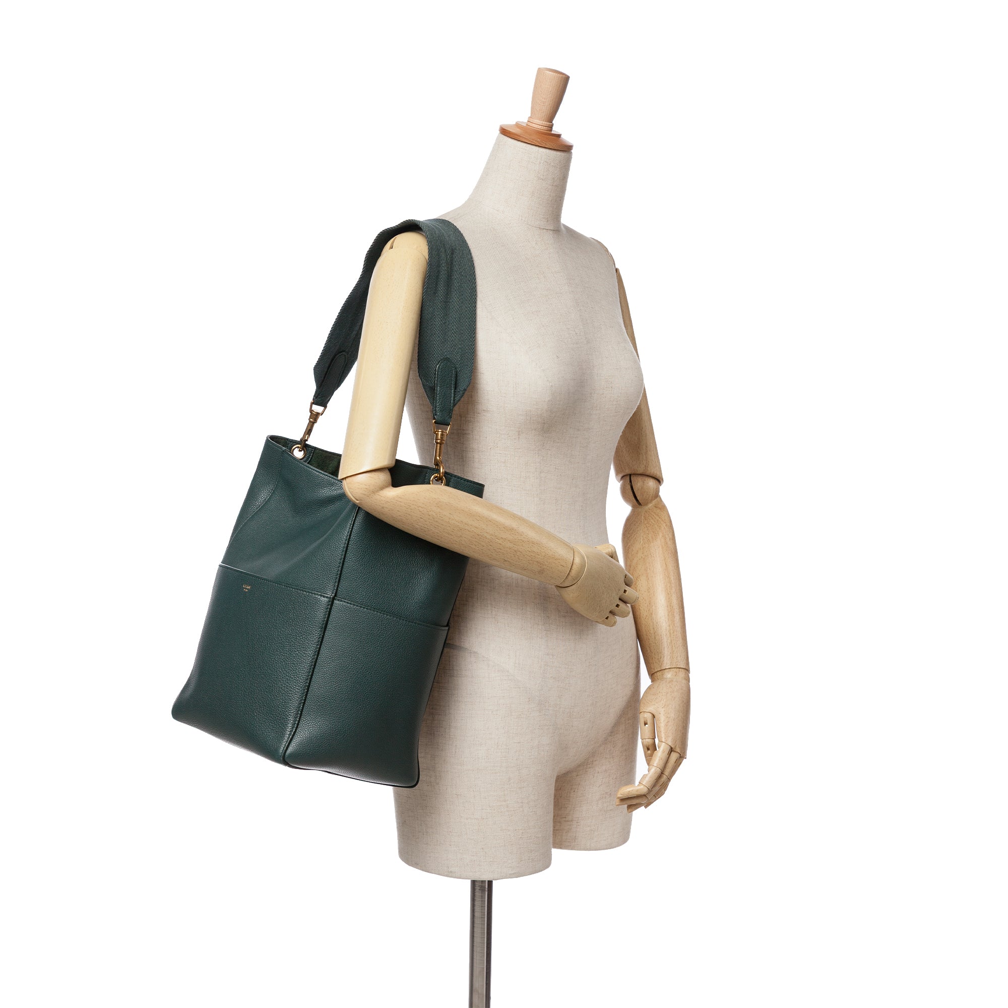 Medium Leather Seau Sangle Bucket