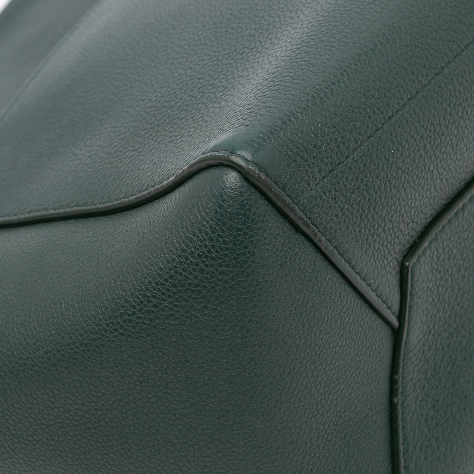 Medium Leather Seau Sangle Bucket