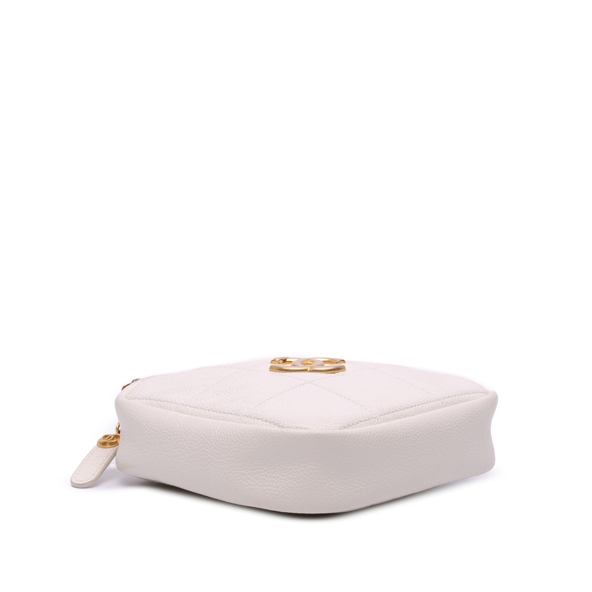 Quilted Caviar Diamond Clutch With Chain