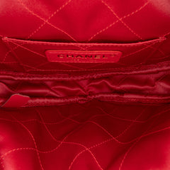 Quilted Caviar Diamond Clutch With Chain