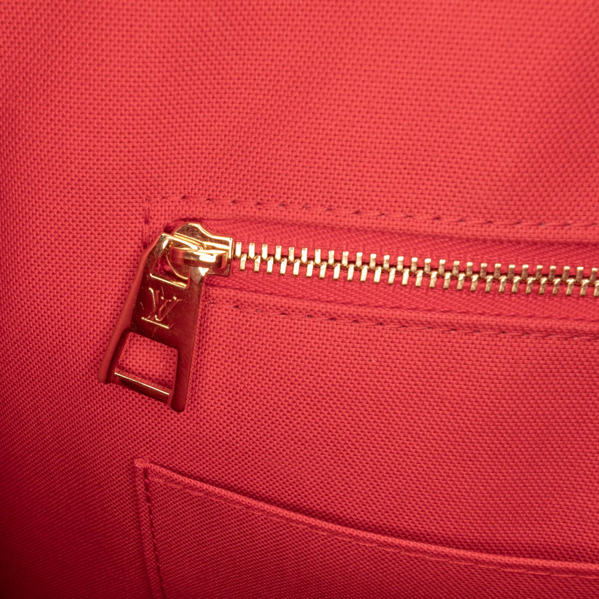 Monogram Reverse Giant OnTheGo GM