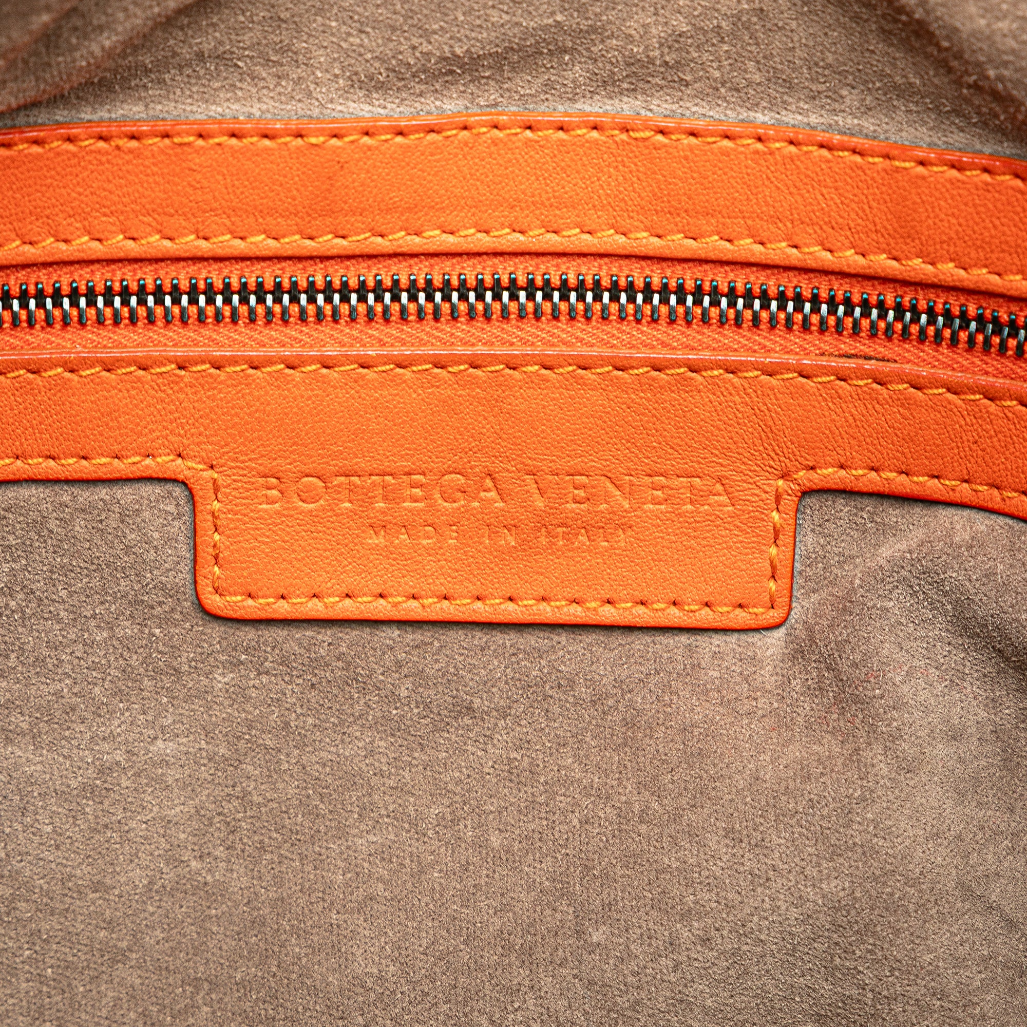 Medium Nappa Intrecciato Veneta Hobo