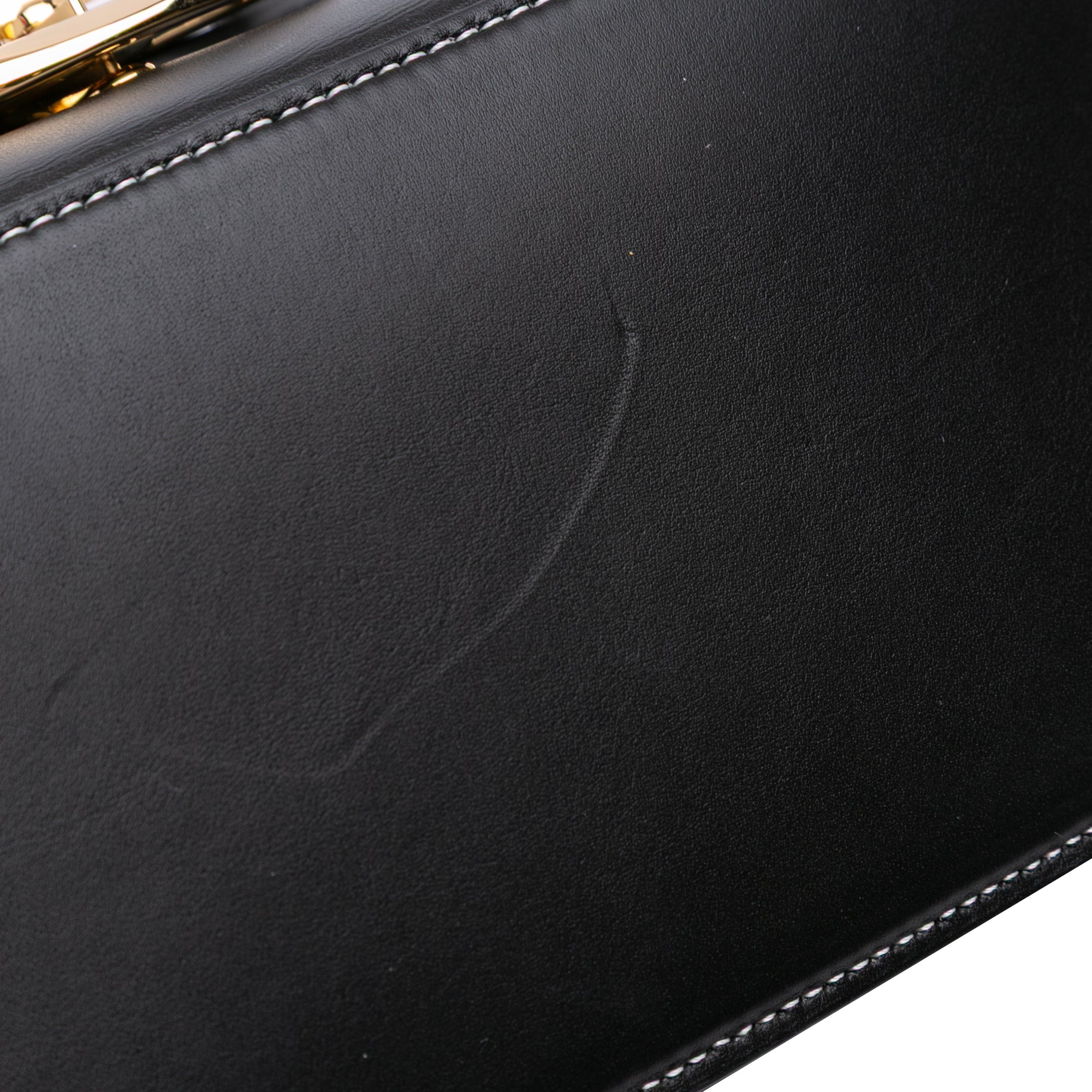 Medium Leather Ohval Flap Bag