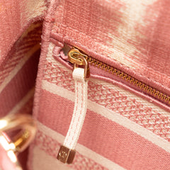 Medium D-Stripes Lady D-Lite