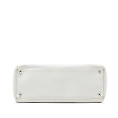 Medium Caviar Executive Cerf Tote