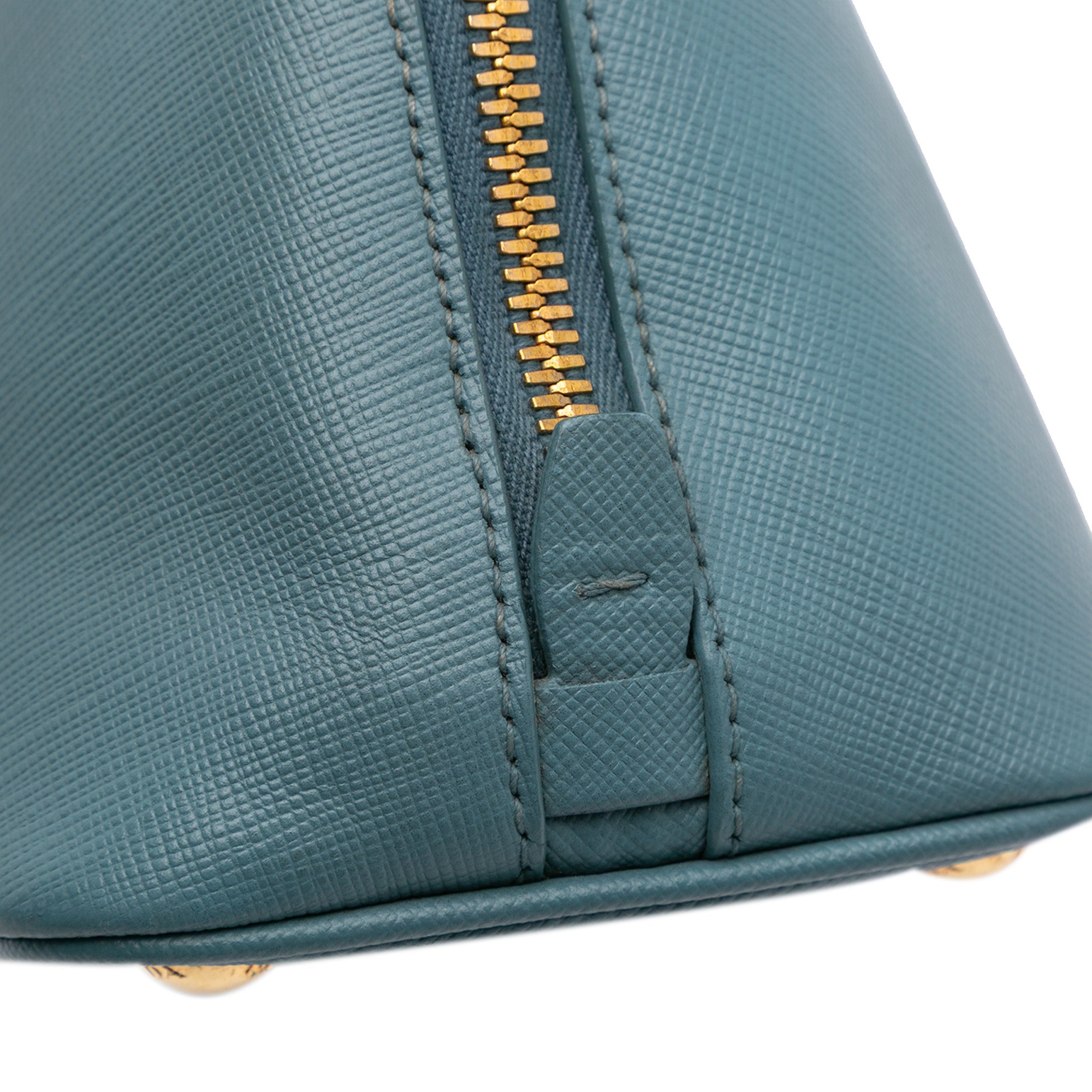 Small Saffiano Lux Promenade