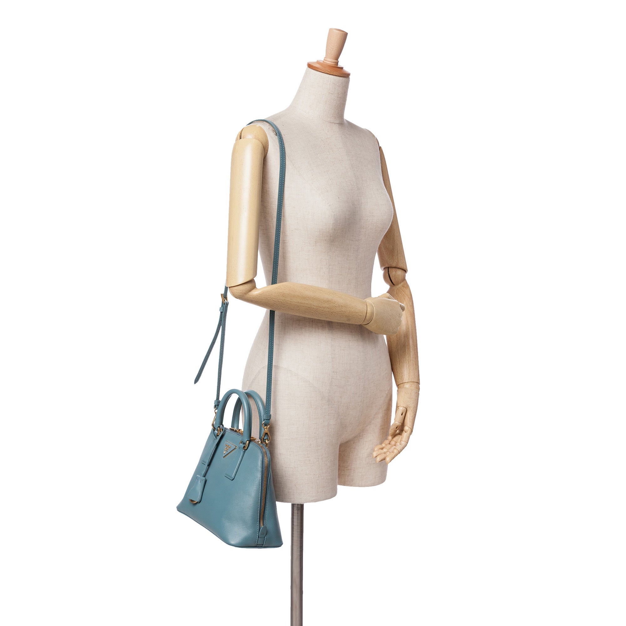 Small Saffiano Lux Promenade