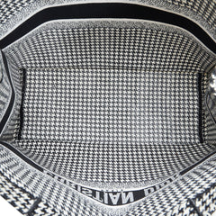 Large Houndstooth Book Tote_4