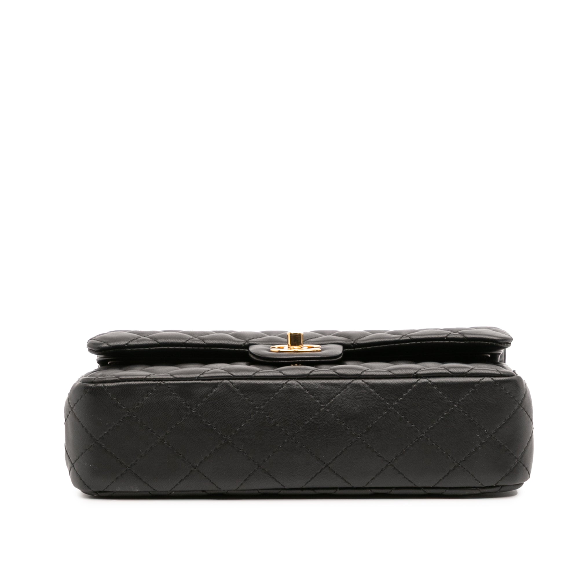 Medium Classic Lambskin Double Flap