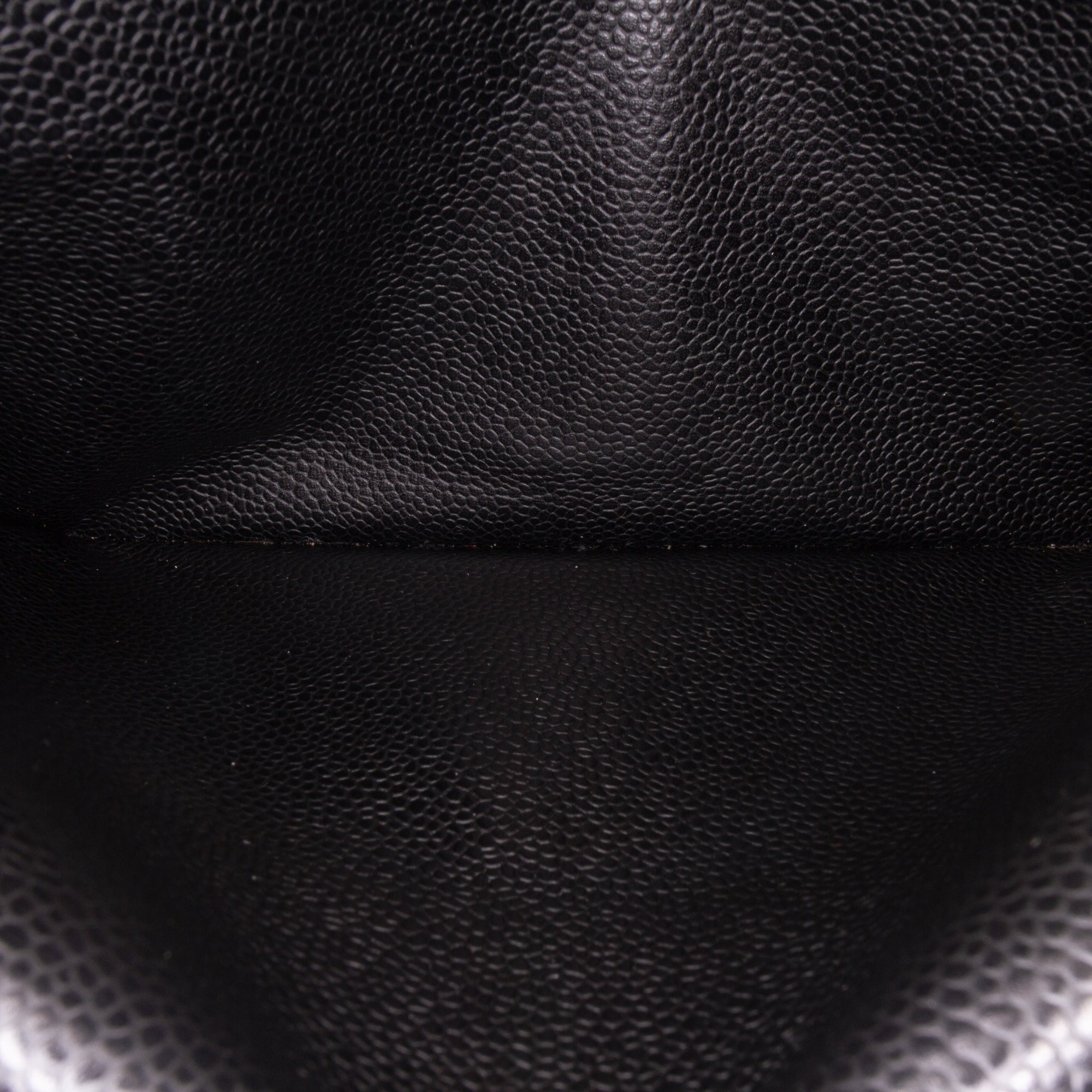 Medium Classic Caviar Double Flap