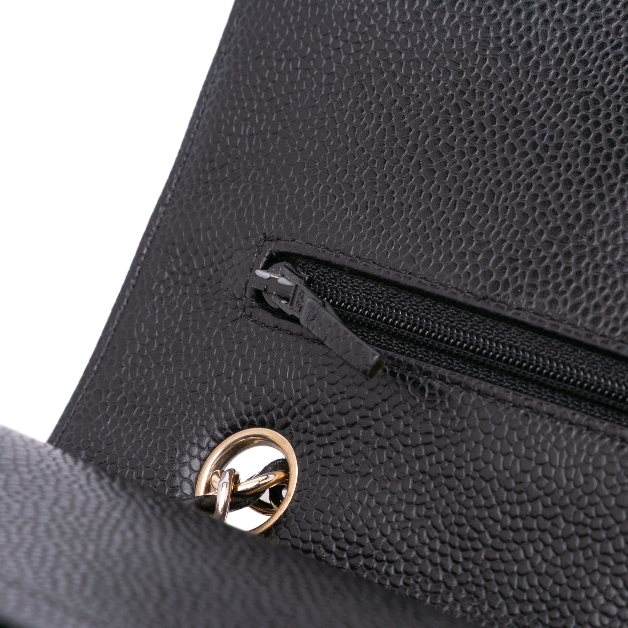 Medium Classic Caviar Double Flap