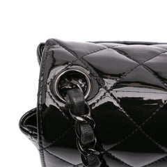Mini Square Classic Patent So Black Single Flap