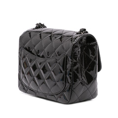 Mini Square Classic Patent So Black Single Flap