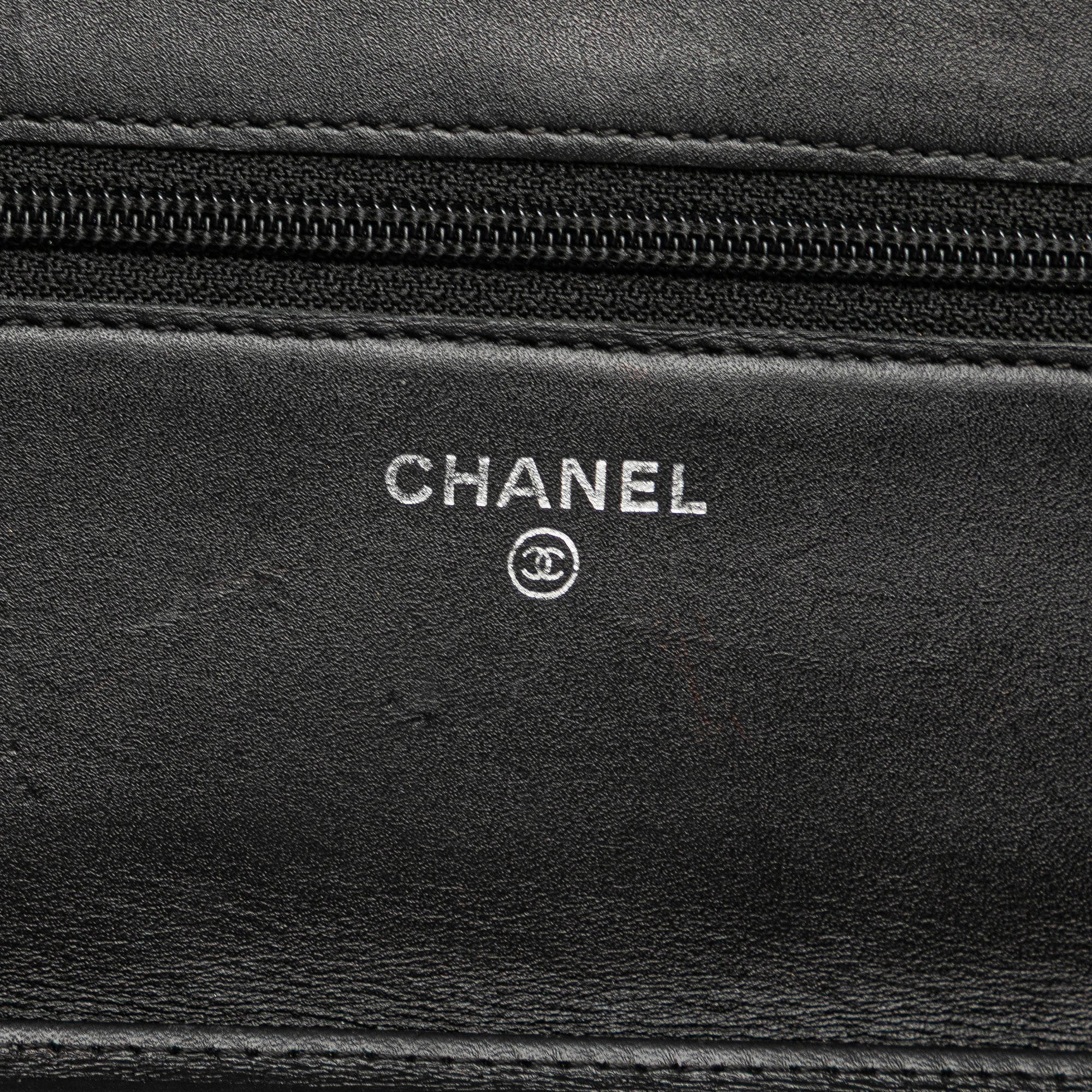 Lambskin Cambon Ligne Wallet On Chain