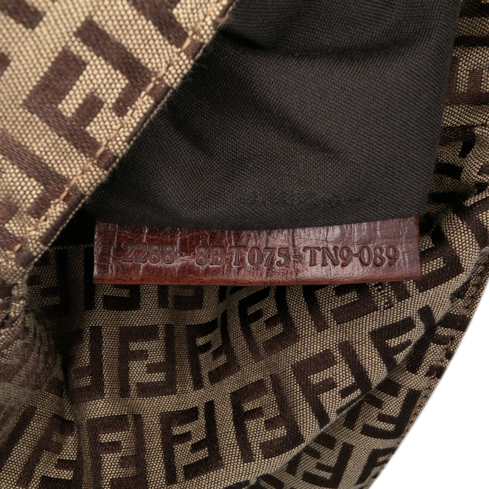 Zucchino Canvas Crossbody