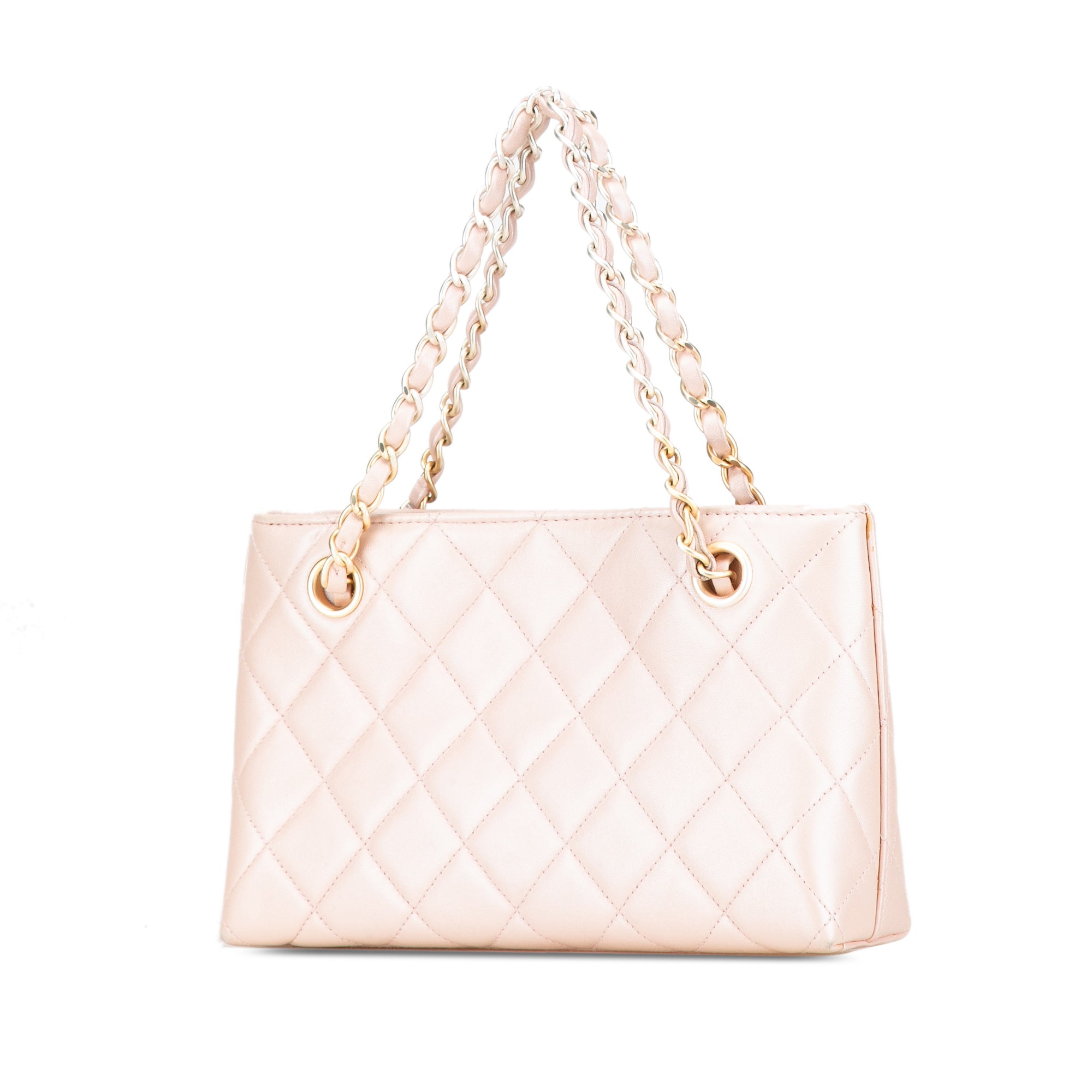 CC Quilted Irisdescent Lambskin Chain Handbag