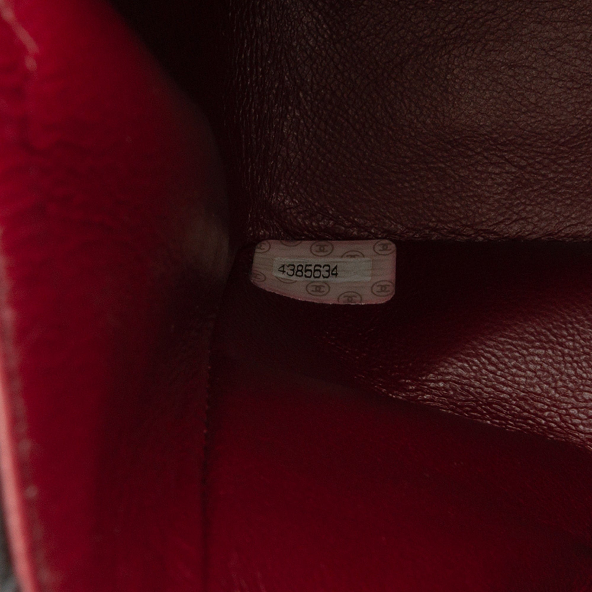 Medium Classic Lambskin Double Flap