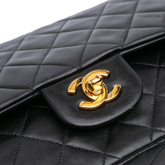 Medium Classic Lambskin Double Flap