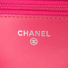 Bicolor Classic Patent Wallet On Chain
