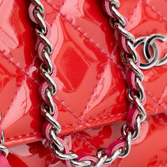 Bicolor Classic Patent Wallet On Chain