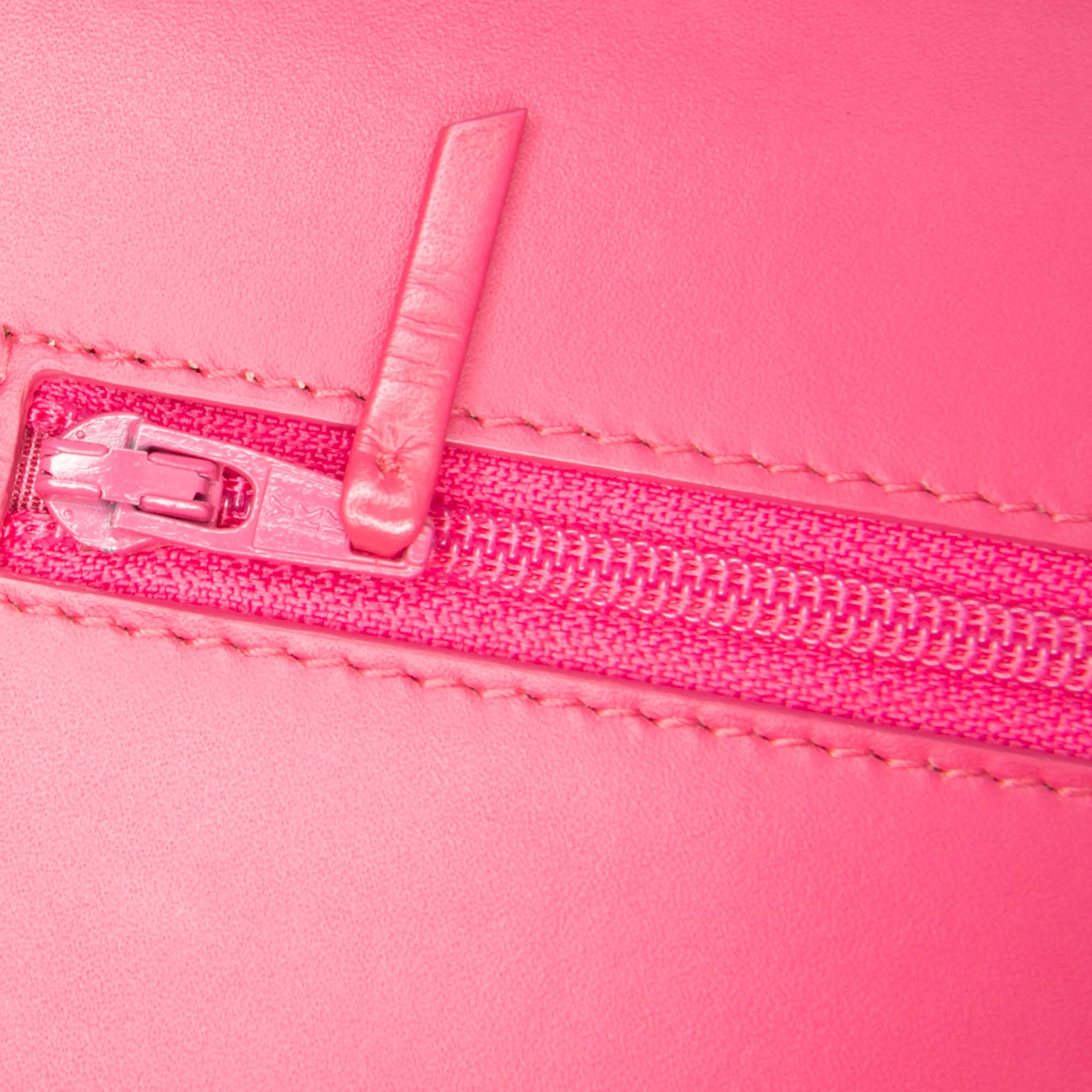 Bicolor Classic Patent Wallet On Chain