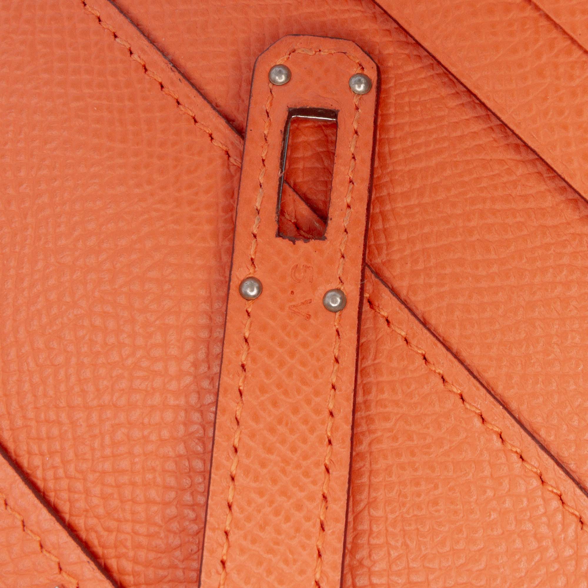 Epsom Kelly Longue Wallet