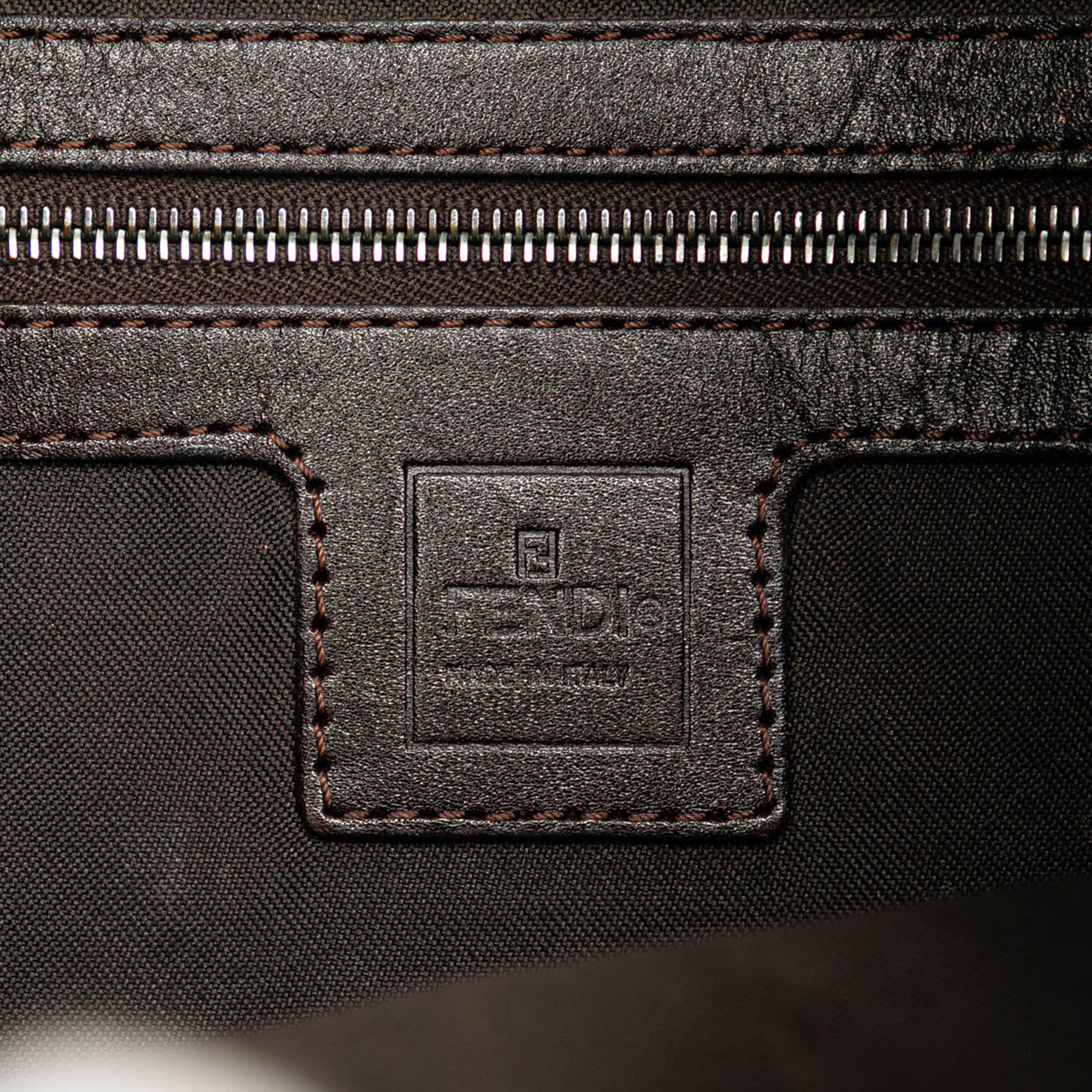 Zucca Canvas Shoulder Bag